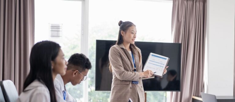 外国人採用を成功させる教育・研修制度の設計とは。3つのポイントを解説