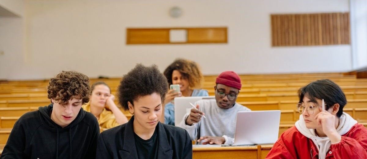 特定技能2号受験者向け。外国人のための効果的な日本語教育プログラムを解説(1)