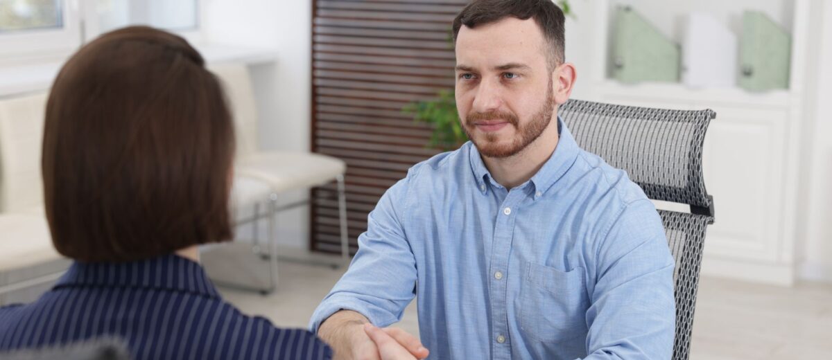 「即戦力かつ長期雇用」永住者採用のポイントを解説｜採用の成功につなげる考え方とは