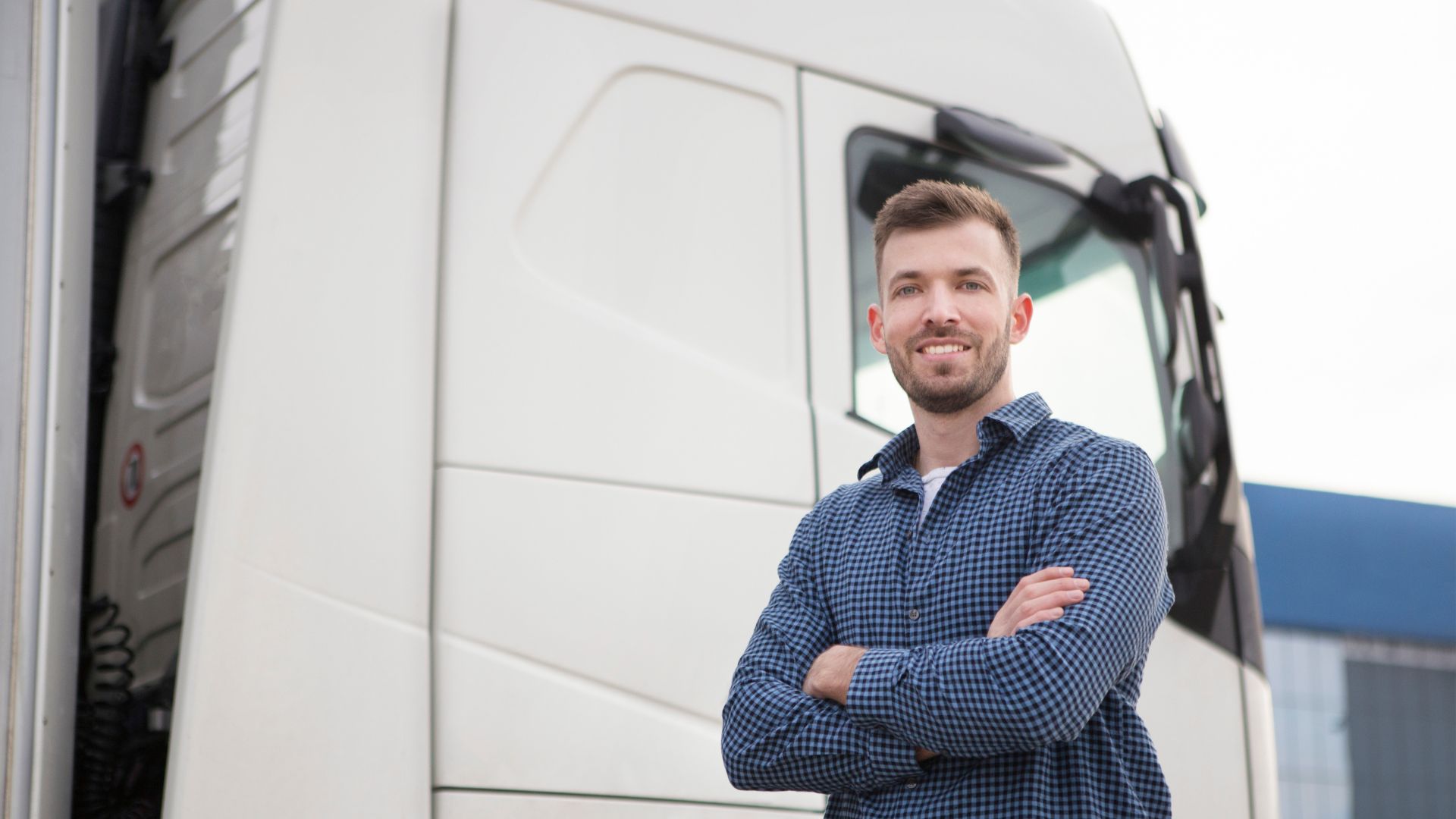 永住者と特定技能｜運送業で外国人が活躍するために企業がすべき対応の違いとは？